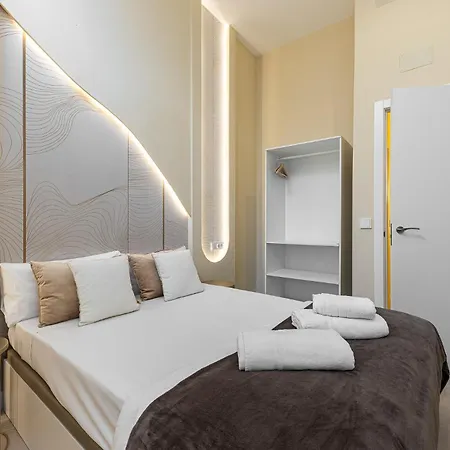 Apartment Queens Chamberi I - Alquiler Corta Duracion