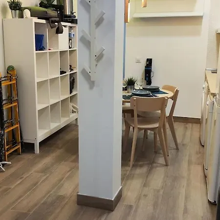 Apartment Entero Junto A Cuatro Caminos Con Licencia Del Ayto De Madrid