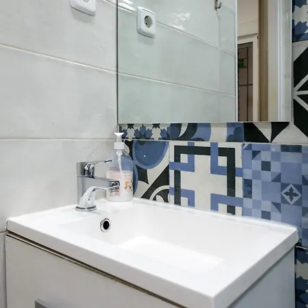 Piso Nuevo Lavapies, Wifi, Smart Tv