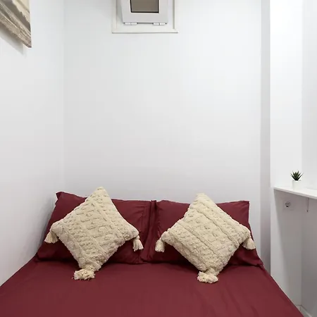Apartment Piso Nuevo Lavapies, Wifi, Smart Tv