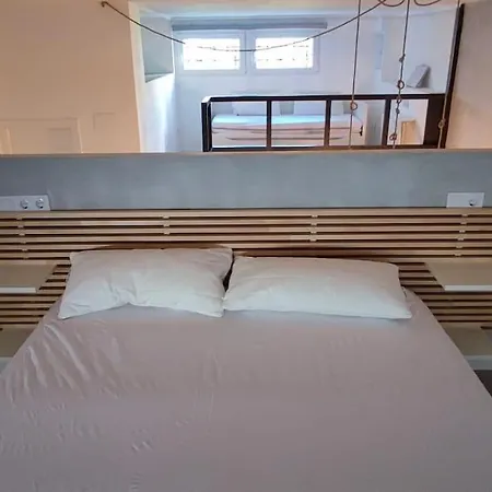 Ama Arturo Soria Duplex Apartment *