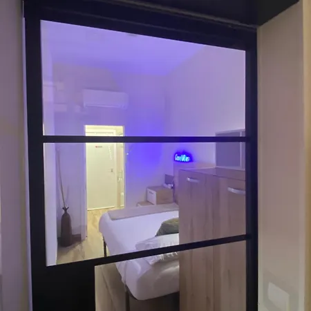 Apartment Centrico. Atocha-lavapies. Nuevo. 100% Equipado.