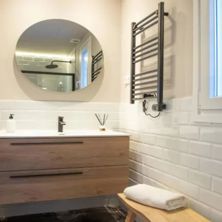 Stunning Pueblo Nuevo Apartment