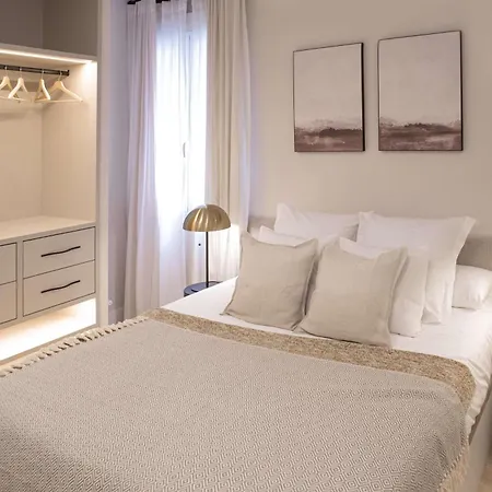 Plaza Espana Vii Calle Isabel La Catolica 2br 2bh Madrid