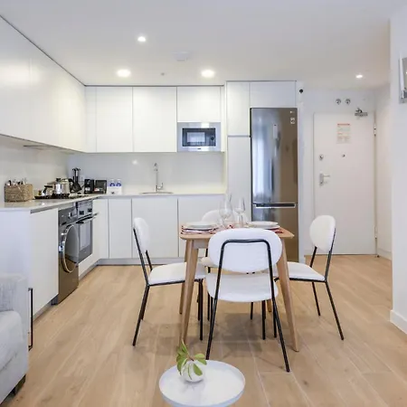 Alejandro Dumas Exclusive Living Apartment Madrid