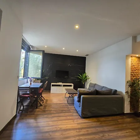 Gfb17 Apartment