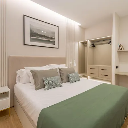 Apartment Centro Xxi Calle Principe 3br 3bh Madrid
