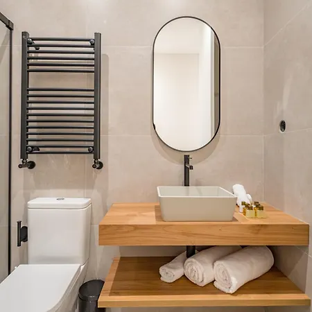 Centro Xxi Calle Principe 3br 3bh Apartment Madrid
