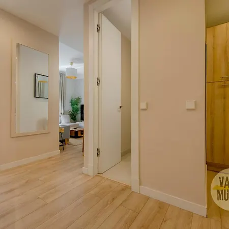 Agradable Piso De 3hab En El Rastro-centro De Madrid