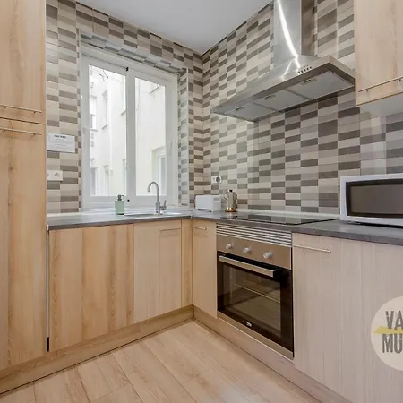 Agradable Piso De 3hab En El Rastro-centro De Apartment