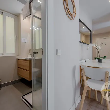 Agradable Piso De 3hab En El Rastro-centro De