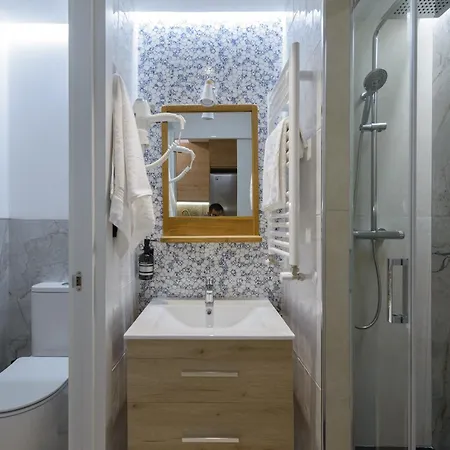 Deluxe Sol, By Monaro Apartment Madrid