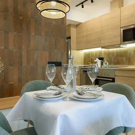 Deluxe Sol, By Monaro Apartment Madrid