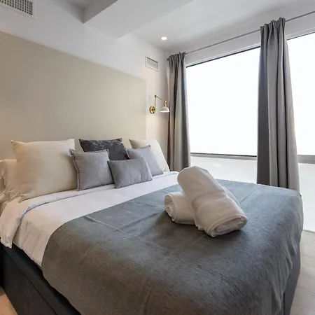 Apartment Deluxe Sol, By Monaro