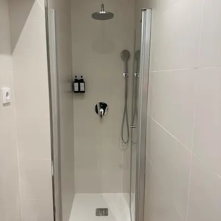 Centro Apartamnto Estreno * Madrid