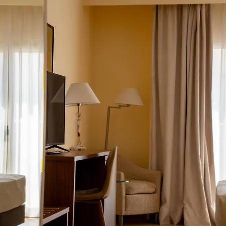Апарт-отель Aparto-hotel Rosales Мадрид