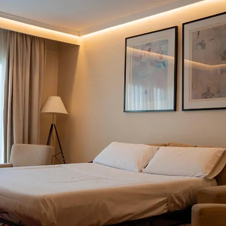 Aparto-hotel Rosales Апарт-отель Мадрид