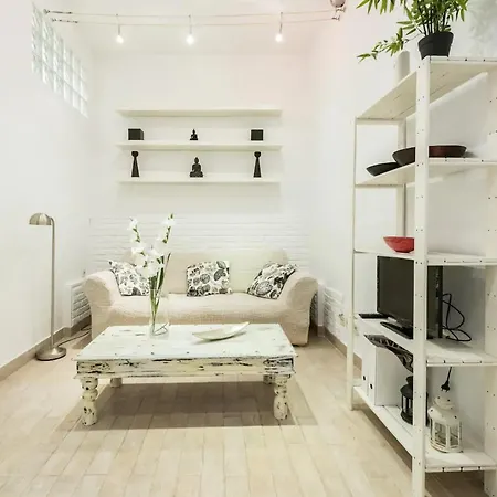 45m² Pmr Apartment Madrid