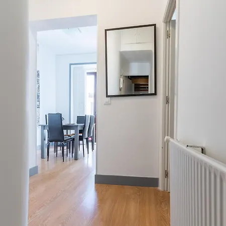 Apartment 2 Bedrooms 1,5bathrooms Furnished - Sol - Bright & Functional - Mintystay *