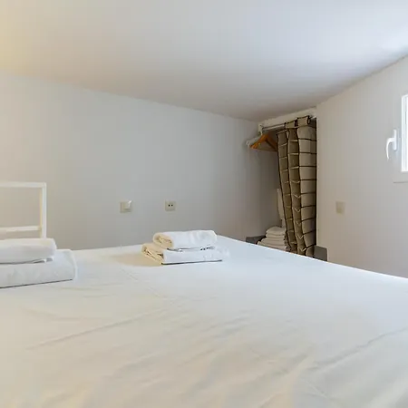 2 Bedrooms 1,5bathrooms Furnished - Sol - Bright & Functional - Mintystay * Madrid