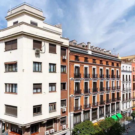 2 Bedrooms 1,5bathrooms Furnished - Sol - Bright & Functional - Mintystay Madrid