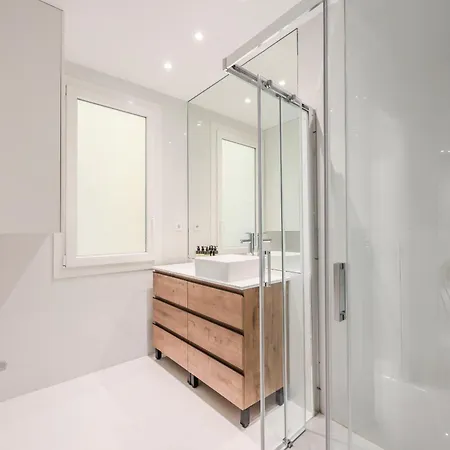 Apartamento Ap Embajadores Xx Madrid