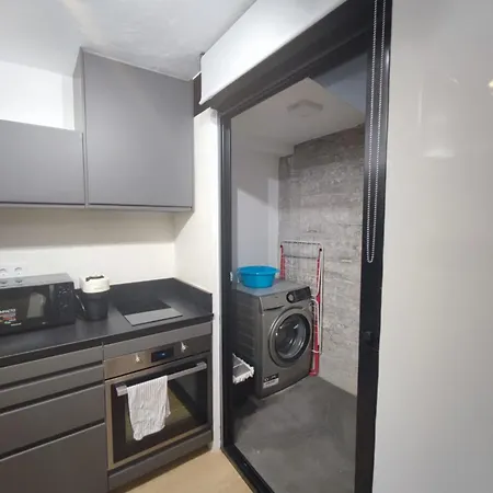 Ama Arturo Soria Estudio Apartment *