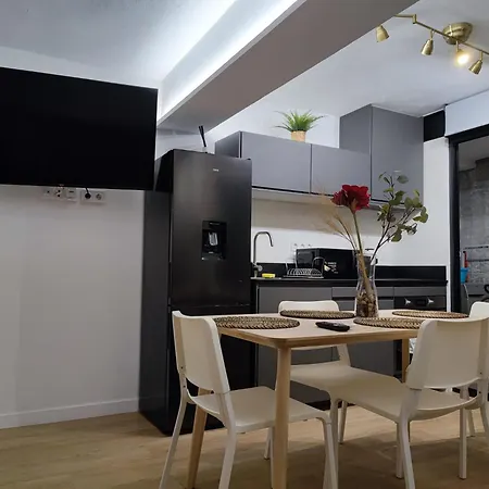 Ama Arturo Soria Estudio Apartment Madrid