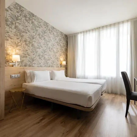 Hotell Avenida Gran Via