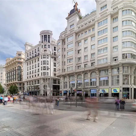 Avenida Gran Via 3* Madrid