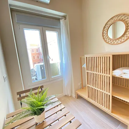 Estudios Gran Via Apartment
