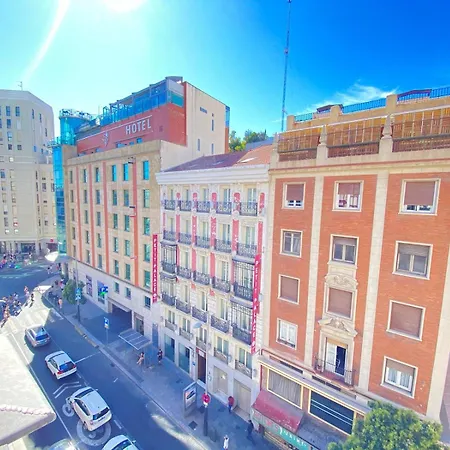 Estudios Gran Via Apartment *