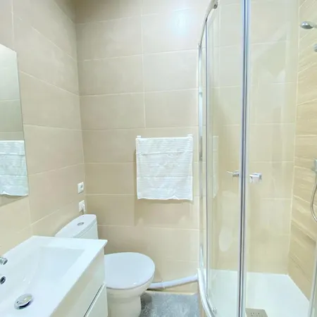 Estudios Gran Via Apartment *