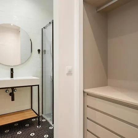 Unico Chamartin Apartment *