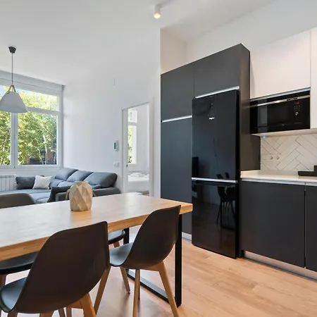 Unico Chamartin Apartment