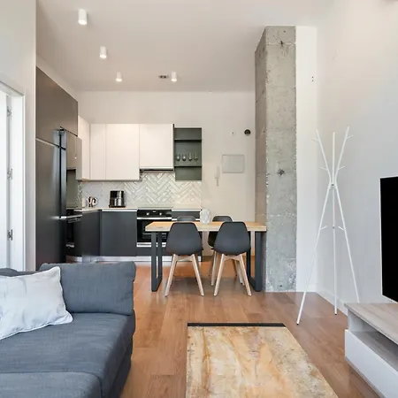 Apartment Unico Chamartin Madrid
