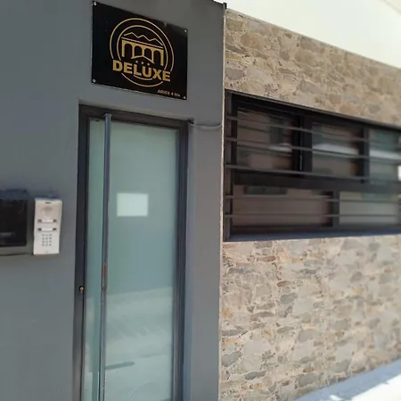 Deluxe Barajas Apartment