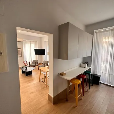 Amazing 3bd 3bth With 9 Balconies By Madrid4you Apartment Madrid