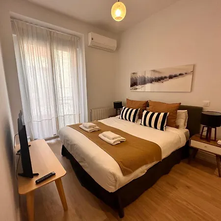 Amazing 3bd 3bth With 9 Balconies By Madrid4you *