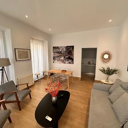 Amazing 3bd 3bth With 9 Balconies By Madrid4you