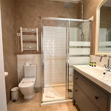 Amazing 3bd 3bth With 9 Balconies By Madrid4you *