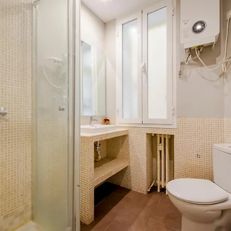 Apartment Excelente Piso De 3 En La Latina-centro *
