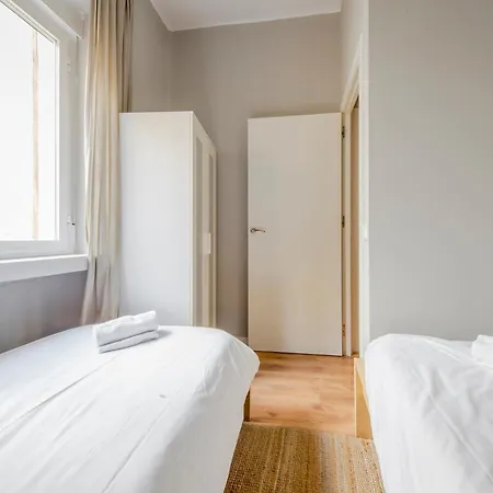 Excelente Piso De 3 En La Latina-centro Apartamento