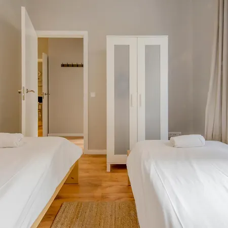 Excelente Piso De 3 En La Latina-centro Apartment