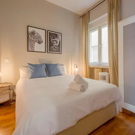 Apartamento Excelente Piso De 3 En La Latina-centro