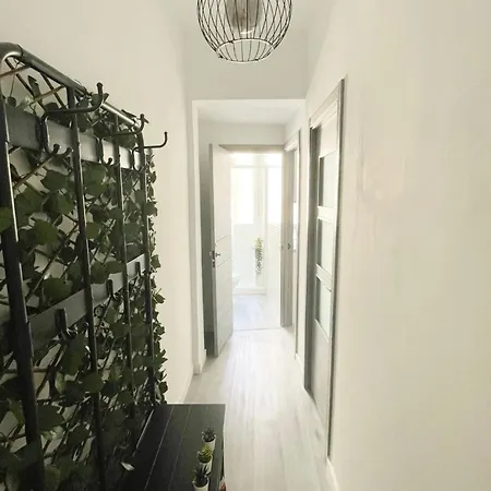 Apartamento Elegante Piso En Lavapies By Bebalmy