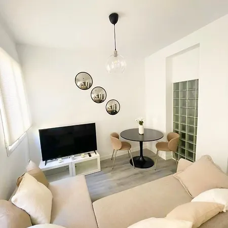 Apartamento Elegante Piso En Lavapies By Bebalmy *