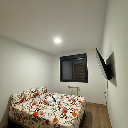 Enjoy The Stars Zapata Guest house Madrid