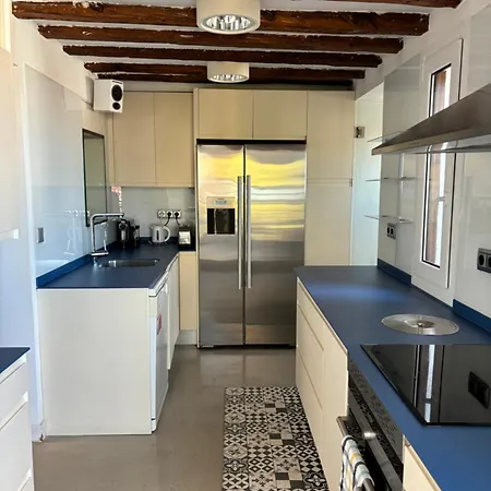 Atico Carmen Callao Apartment