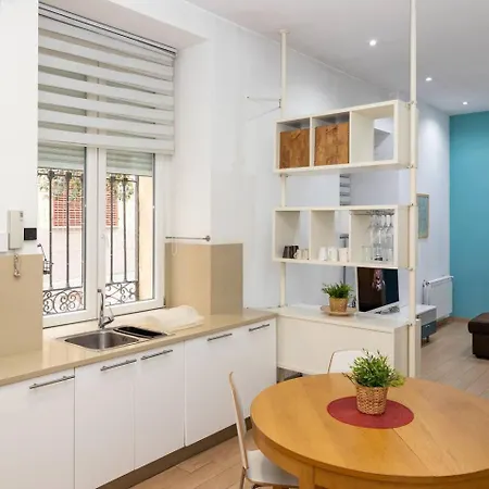 Modern And Spacious-2bedrooms 1bathroom-malasana * Madrid